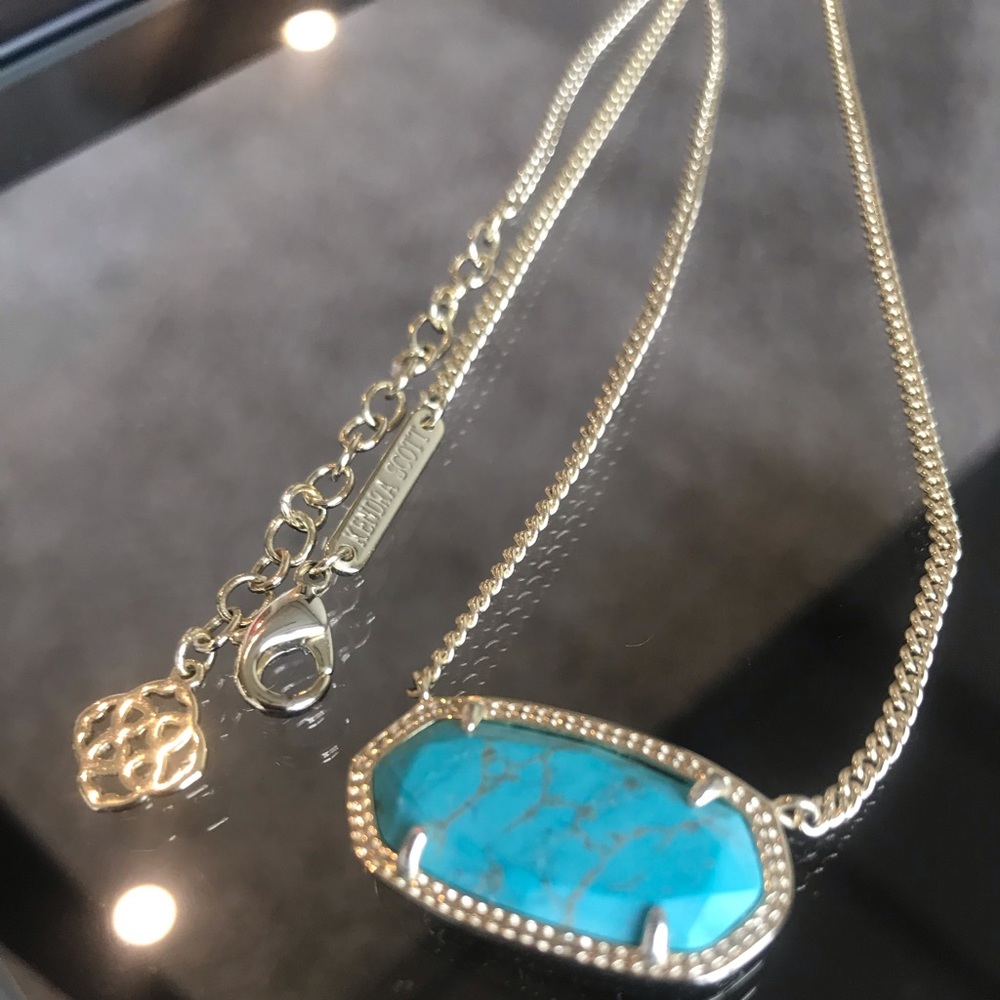 Kendra Scott Pendant Necklace